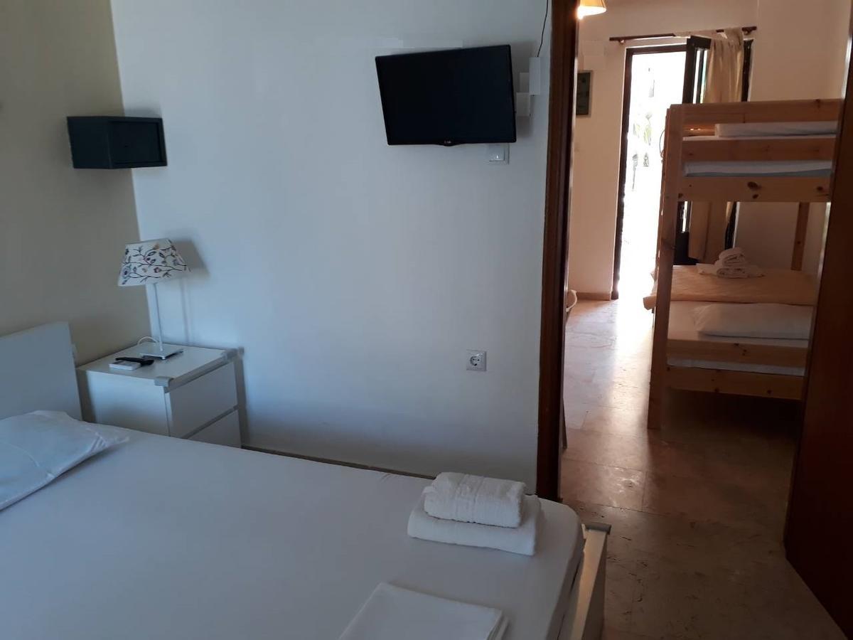 Almirikia Apartments Mourteri Exterior photo